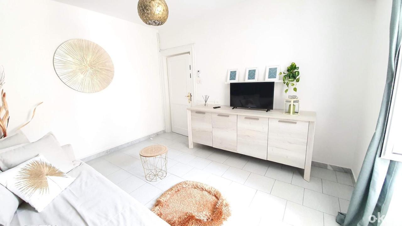 Twin Room Apulia Apartment - Bari Centro Esterno foto